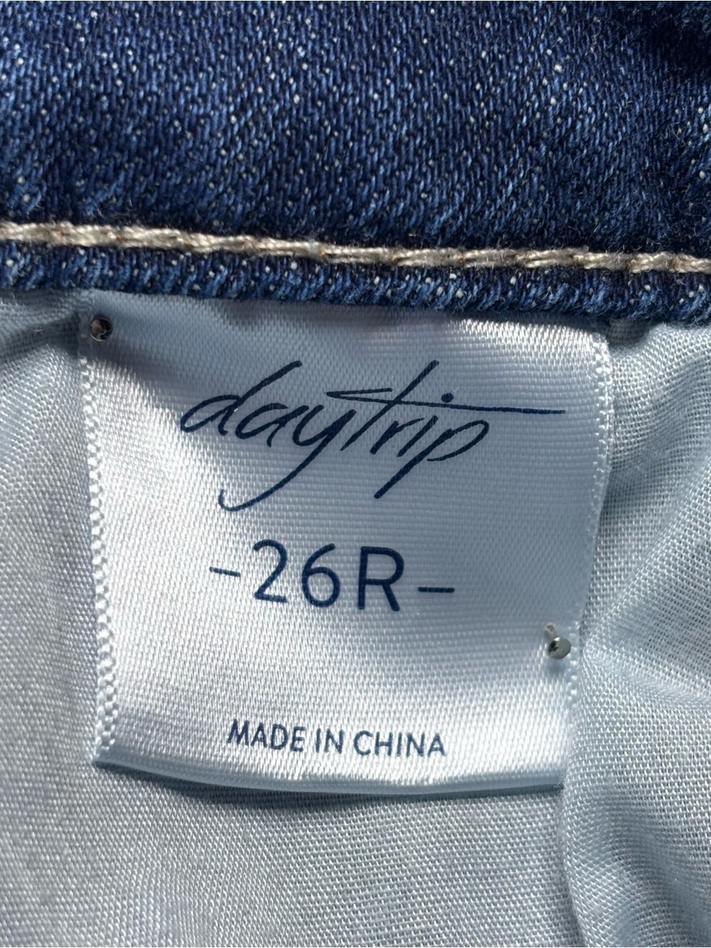 DAYTRIP Jeans Womens 26 Virgo Bootcut Low Rise Flap Pockets Thick Stitch Street - Picture 3 of 5